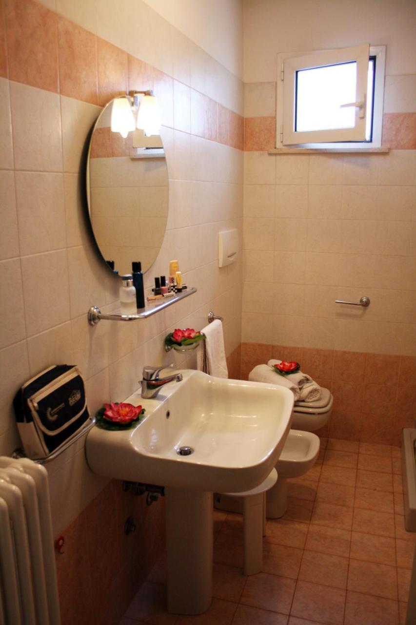 Apartament Residenza Manuela Riccione Zewnętrze zdjęcie