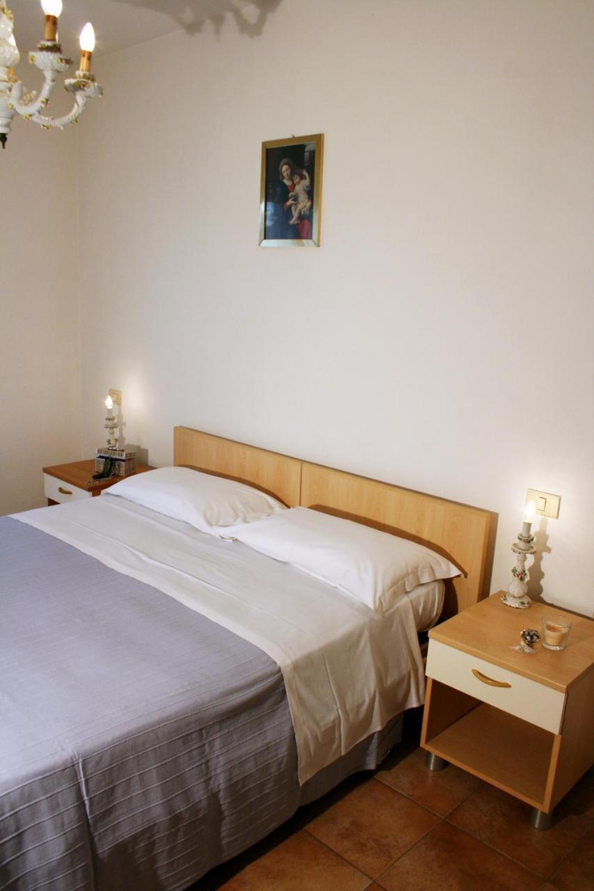 Apartament Residenza Manuela Riccione Zewnętrze zdjęcie