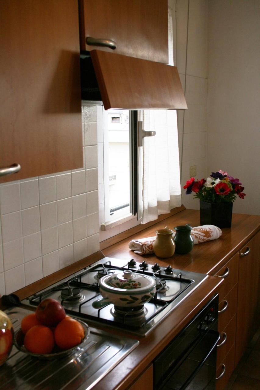 Apartament Residenza Manuela Riccione Zewnętrze zdjęcie